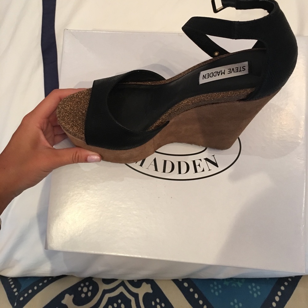 Steve Madden wedge