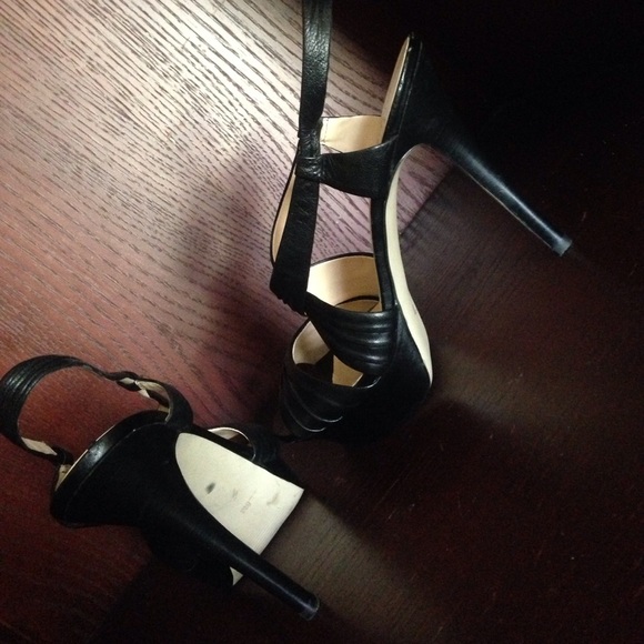 High heels - Picture 3 of 4