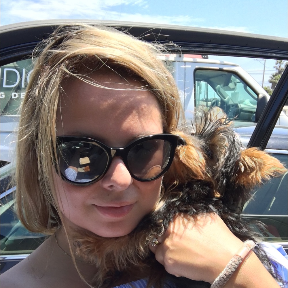Meet your Posher, Nadia