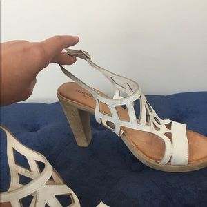 White platforms