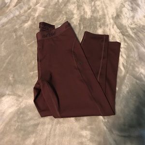 NWT aerie crop workout leggings