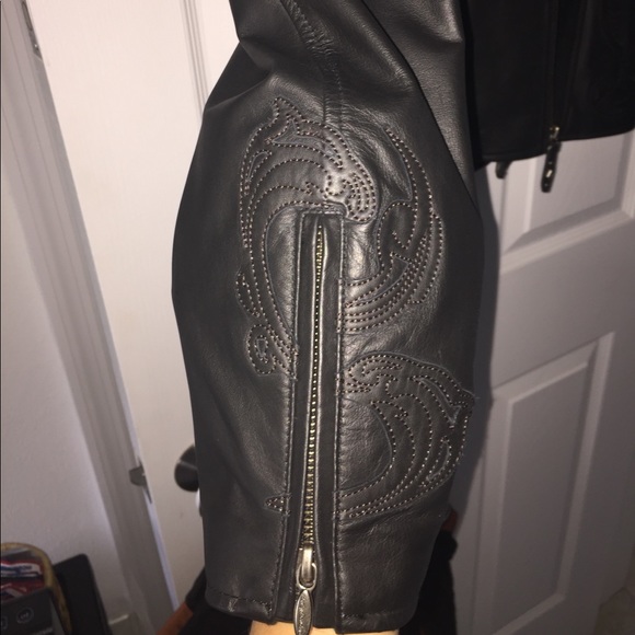 Ladies leather Harley Davidson riding jacket - Picture 2 of 7