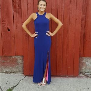 prom dress worn once, no damage, comfortable