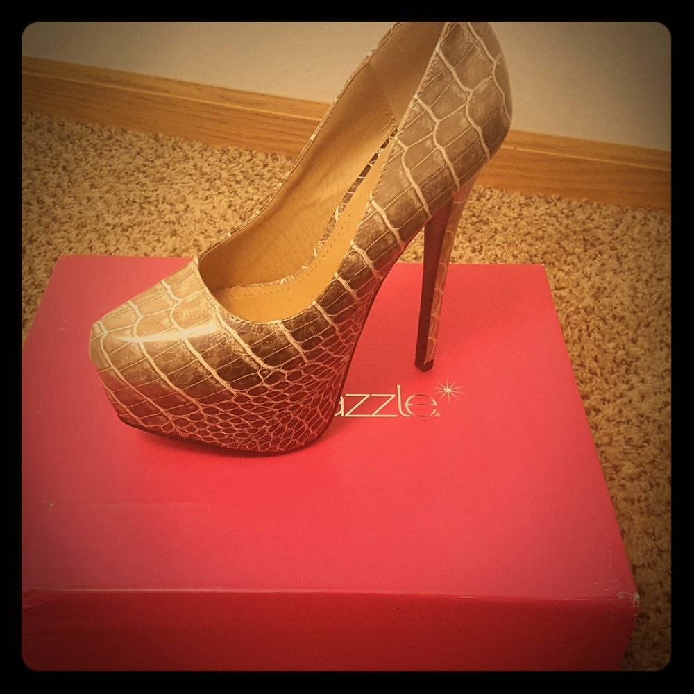 Taupe Snake Skin Pumps