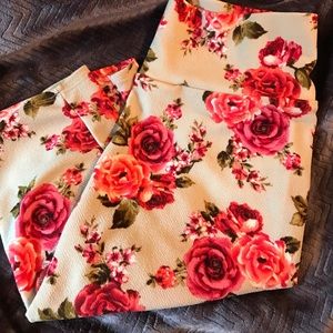 Small Floral LulaRoe Cassie