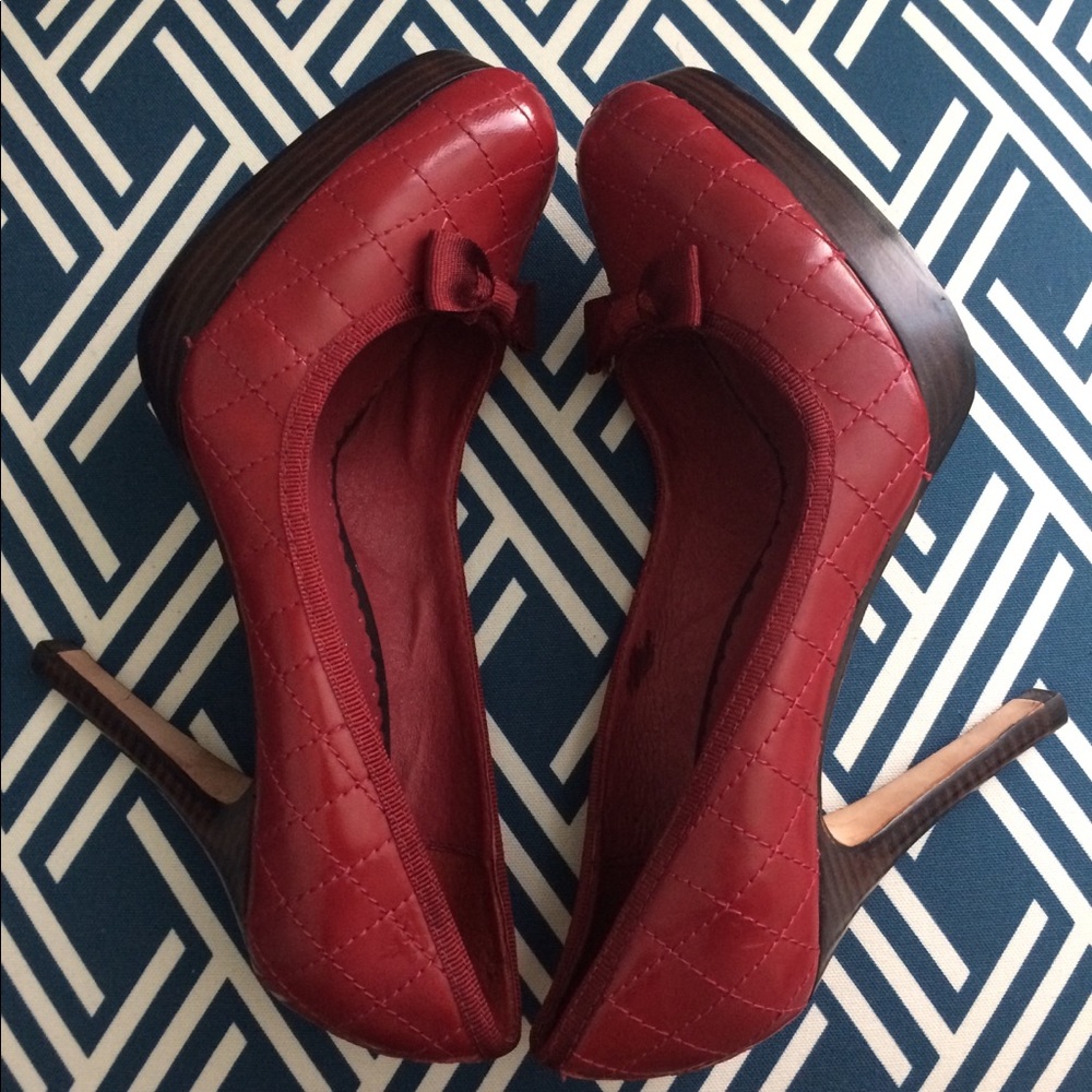 😍 ❤️DAY PERFECT ‼️Red Patent Leather Pumps