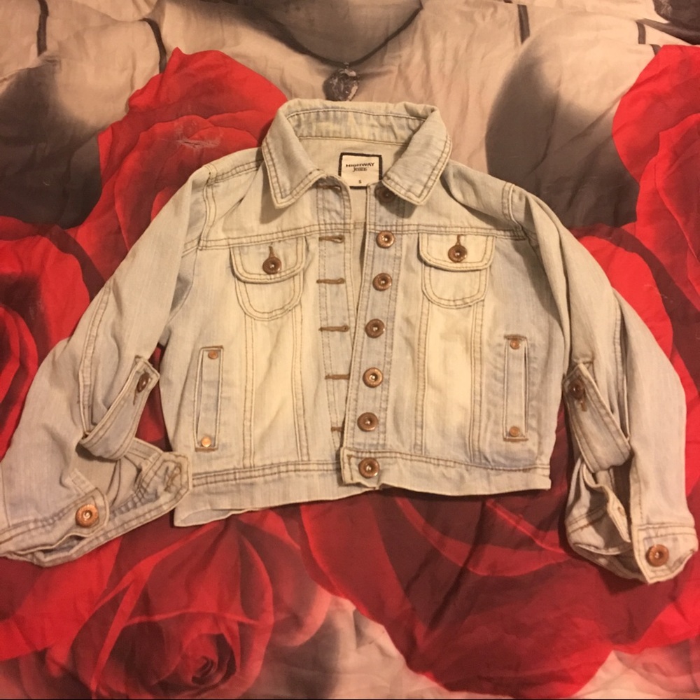 Short jean Jacket
