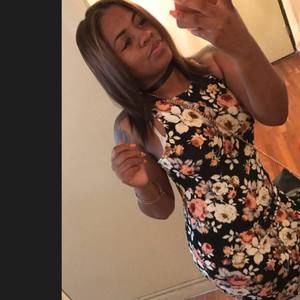 Meet your Posher, Kayla