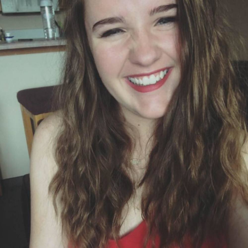 Meet your Posher, Anissa