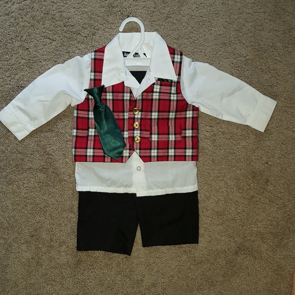 《Happy Fella》dress suit/tie/plaid vest