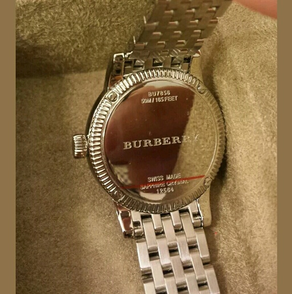 (1 LEFT IN STOCK) Burberry swiss stainless watch - Picture 5 of 5