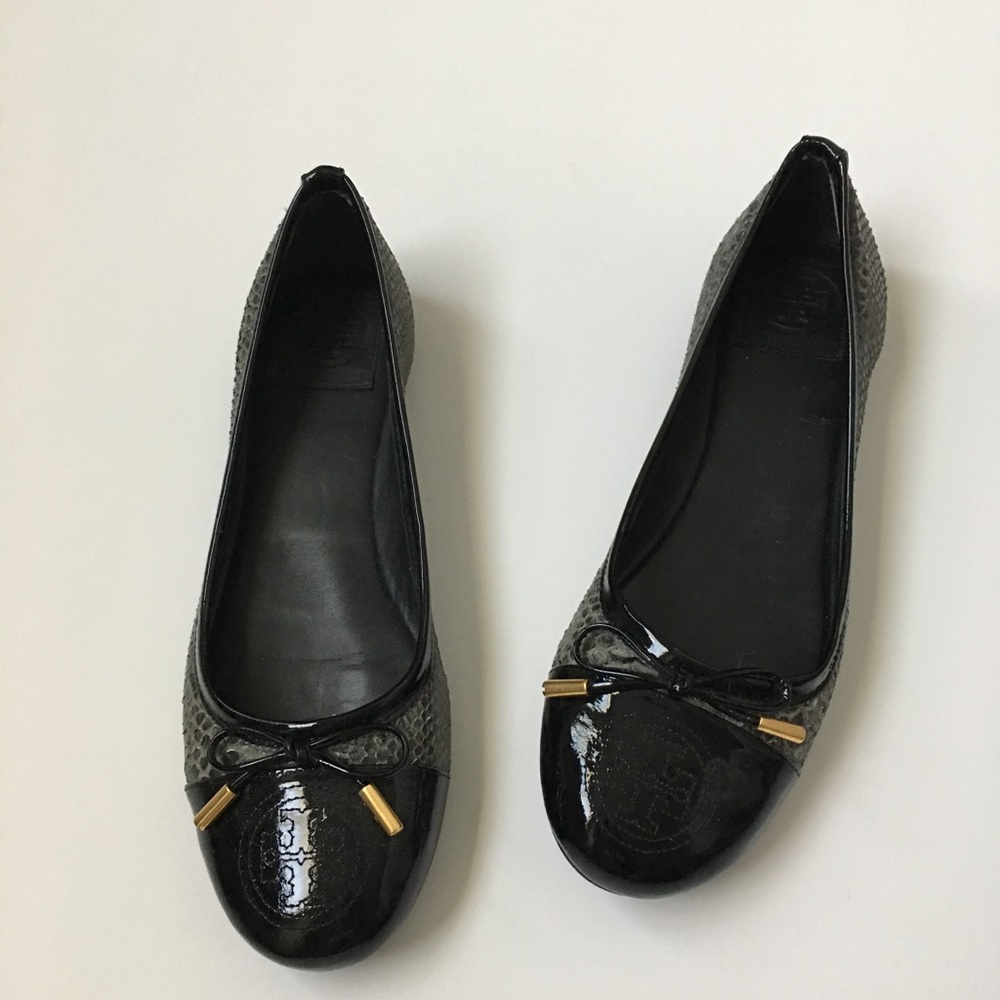 Never Worn Tory Burch Flats