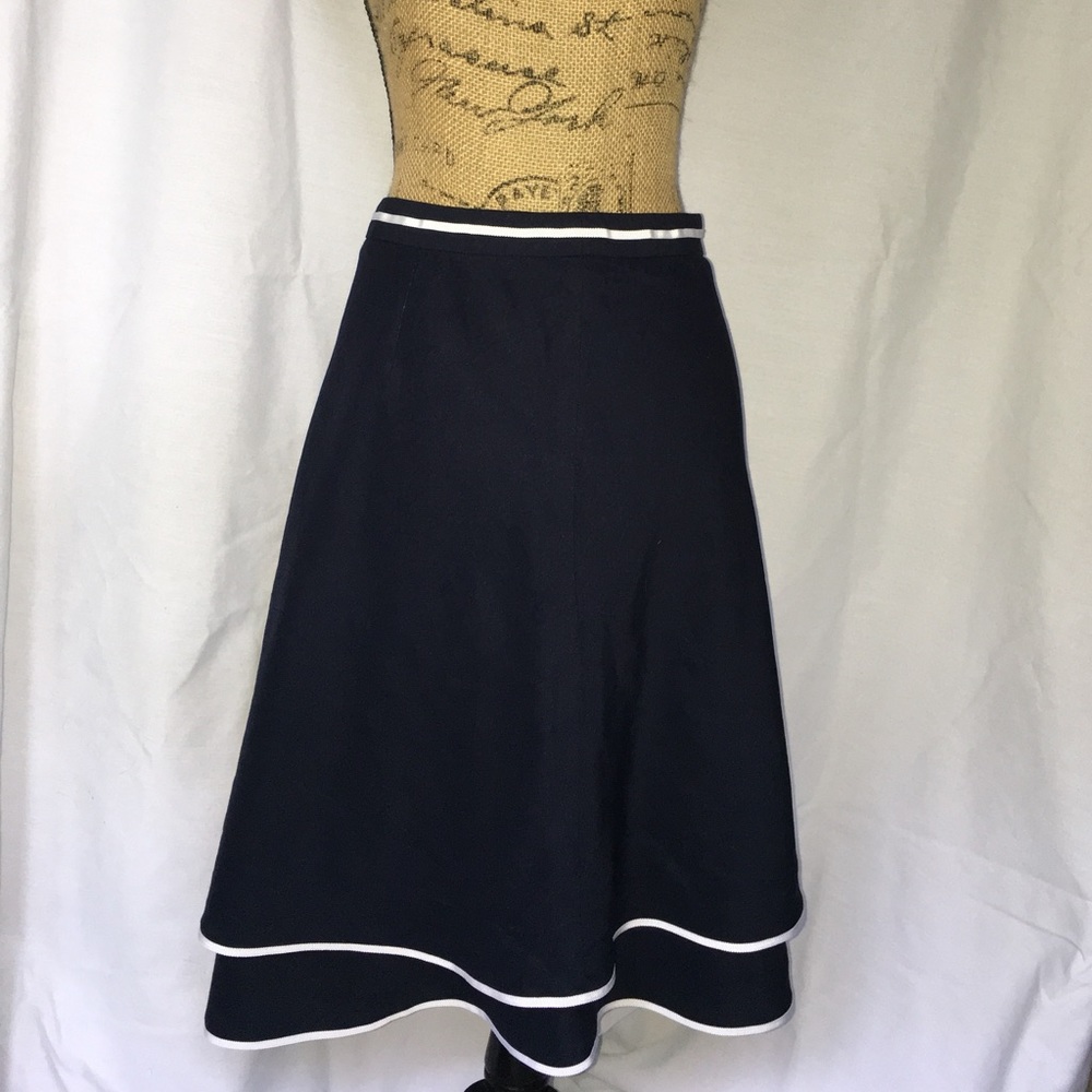 Loft midi business skirt.