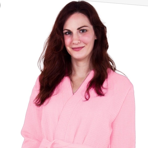 Pink Waffle spa Robe - Picture 2 of 2