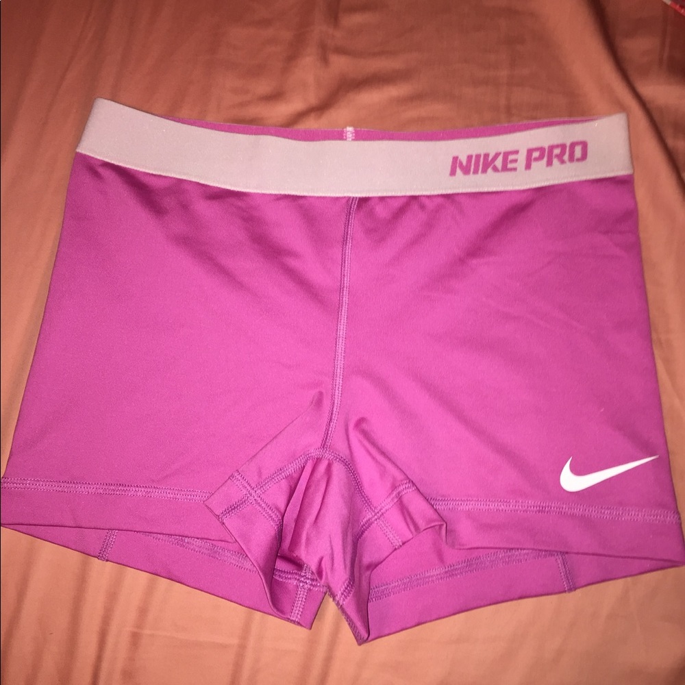 Pink Nike Pros