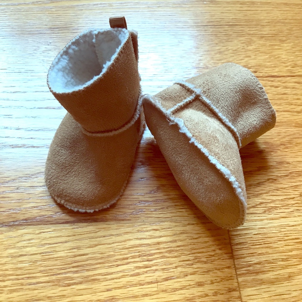 BabyGap girl boots