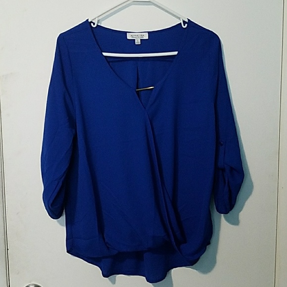 Active USA blouse - Picture 1 of 3