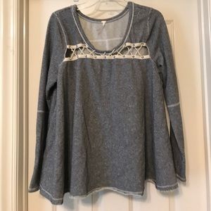 L FREE PEOPLE BLUE AND WHITE LONGSLEEVE BABYDOLL