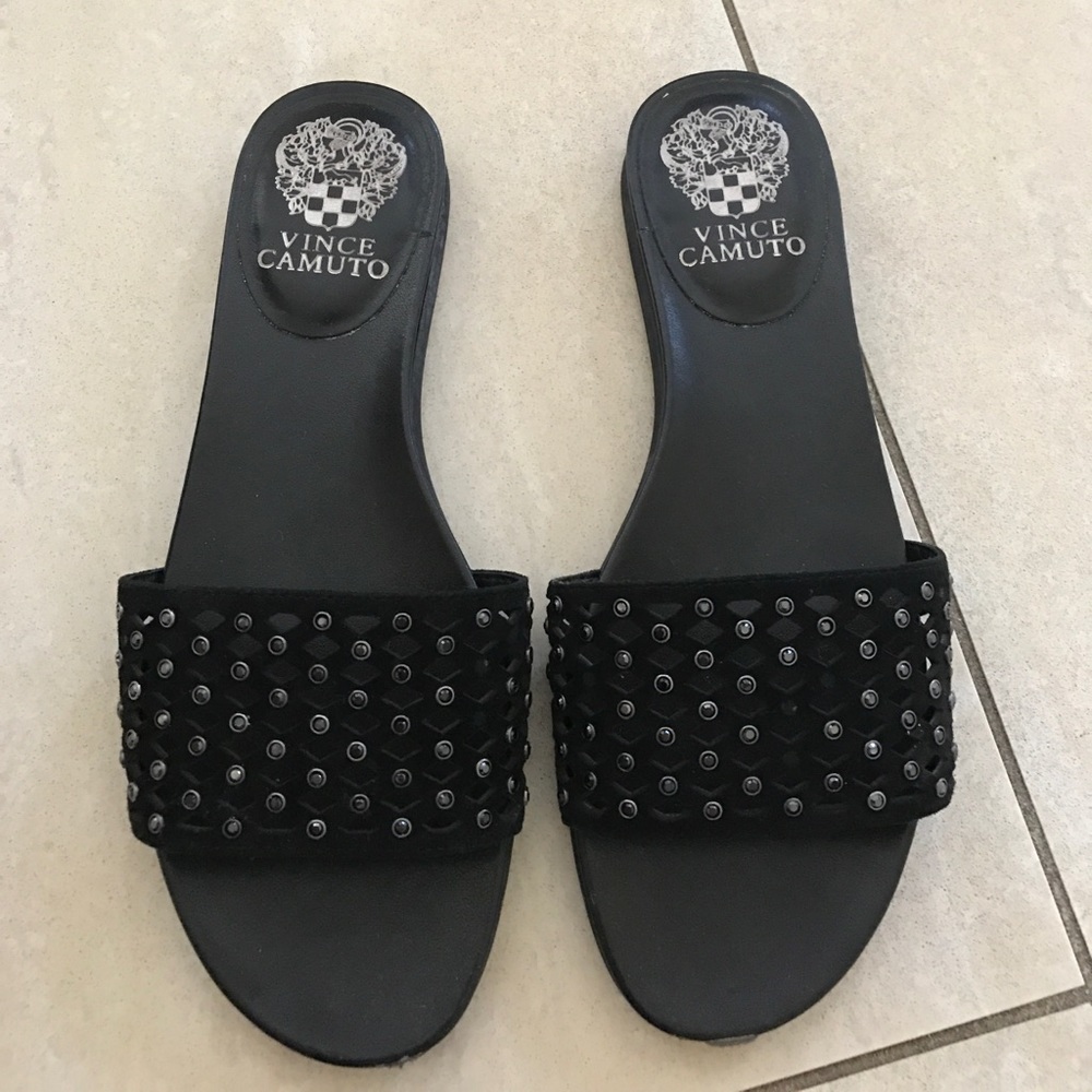 Vince Camuto slides