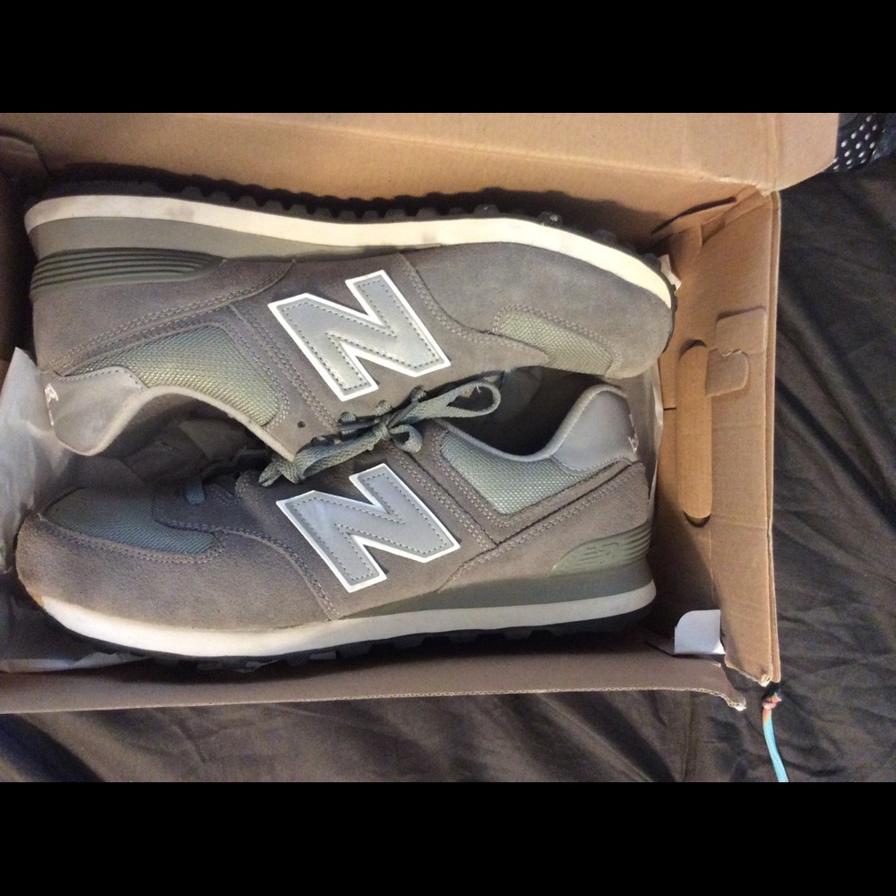 New Balance 574 Size 11 1/2 2E Gray