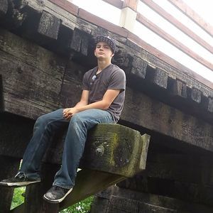 Meet your Posher, Cole