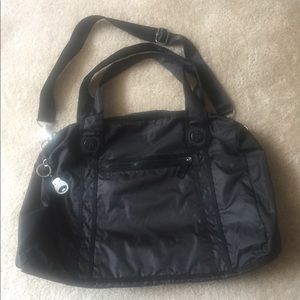 💥price drop💥Kipling nylon gym or travel bag.