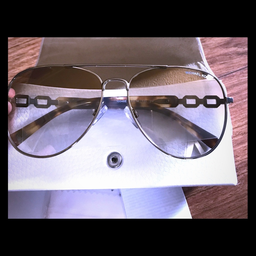 NWT Authentic Michael Kors Fiji gold aviators