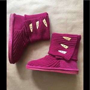 Bearpaw Knit Boots