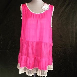 🎉PINK w Cream lace sleeveless top🎉