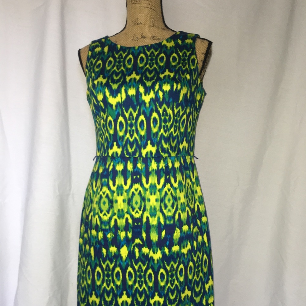 Peacock style business dress