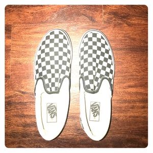 Checker Board Vans Off the Wall