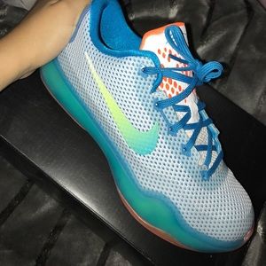 KOBE X PRESCHOOL size 2.5
