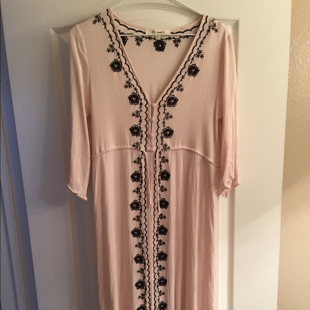 I Joah cream Boutique dress.