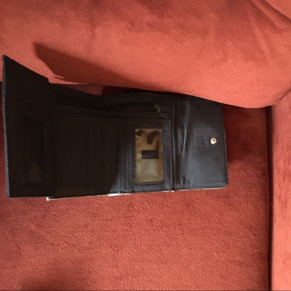 Wallets - Picture 5 of 6