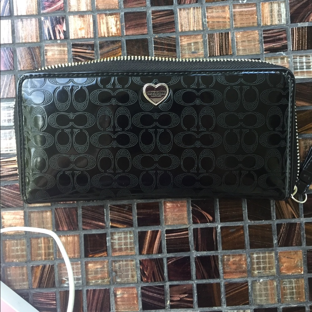 Coach zip wallet