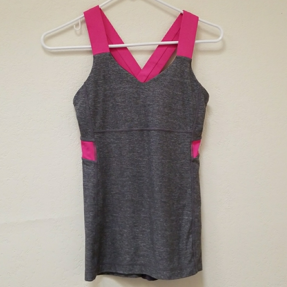 Classic lululemon top