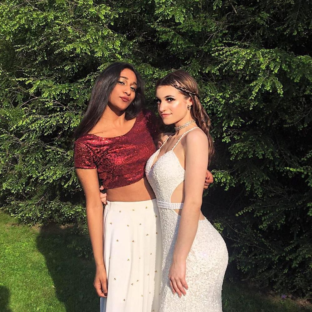 Meet your Posher, Casey