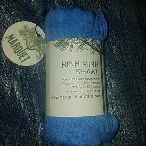 Binh Minh Blue Dew Shawl