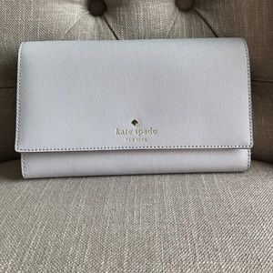 Kate Spade ♠️ travel wallet