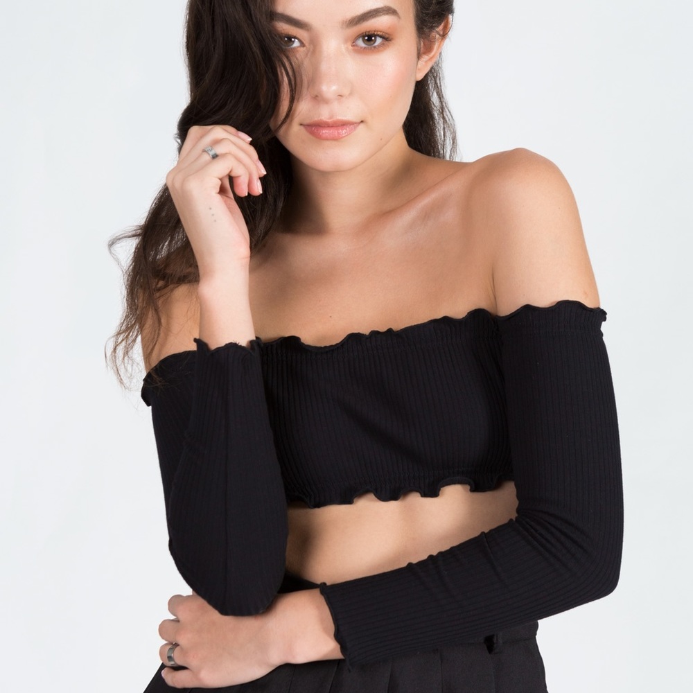 Lettuce Edge Top
