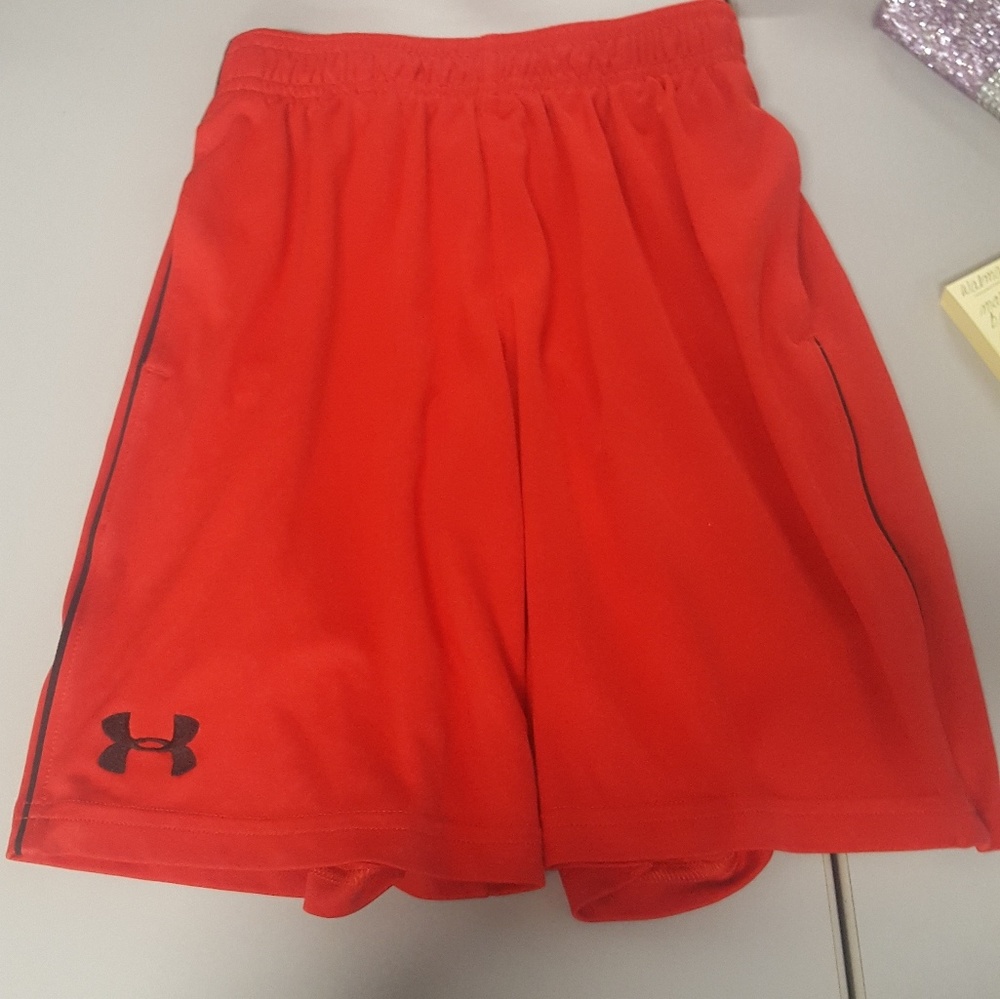 Boys Under Armour shorts