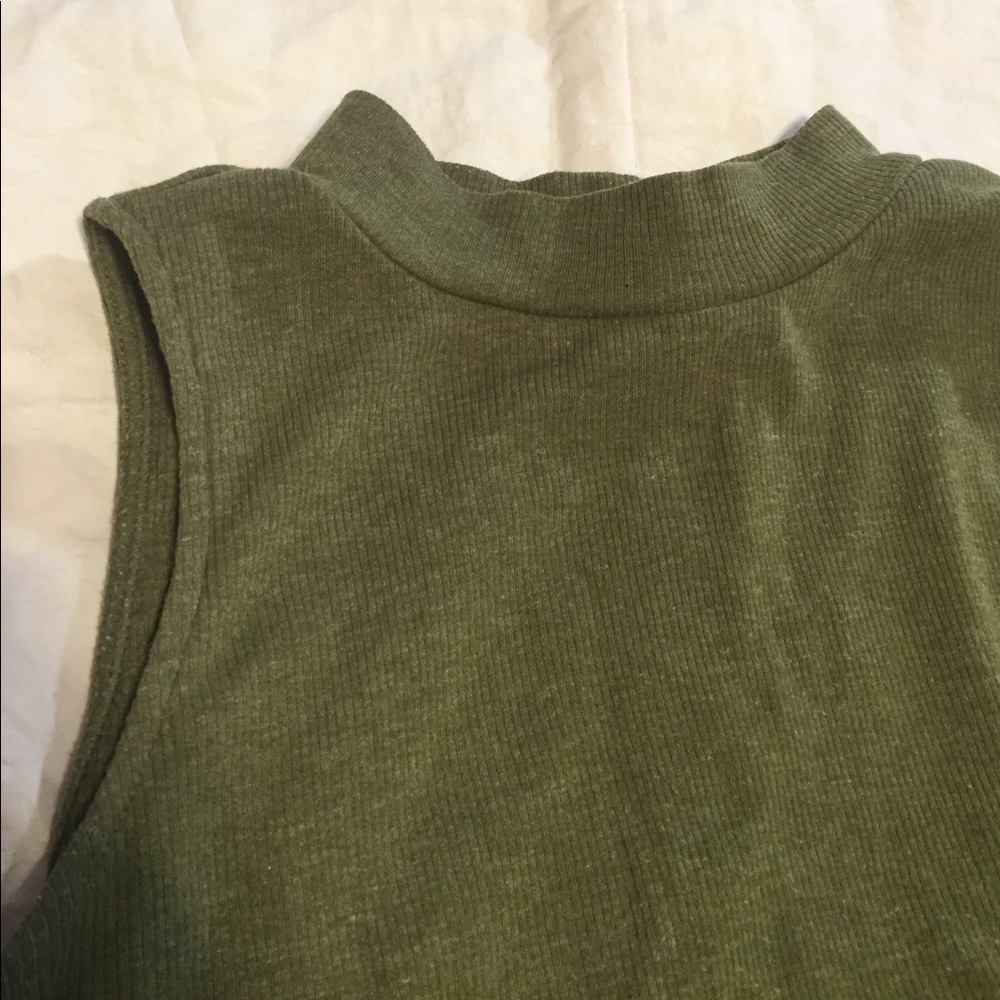 Green Cropped Tanktop