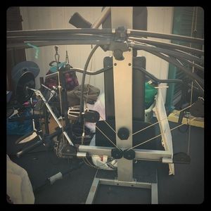 Bow flex exercise equipment