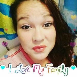 Meet your Posher, Yolanda