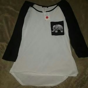 Quater sleeve elephant shirt