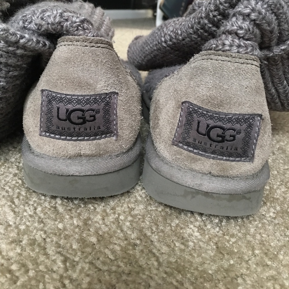 KNIT UGGS - Picture 4 of 4