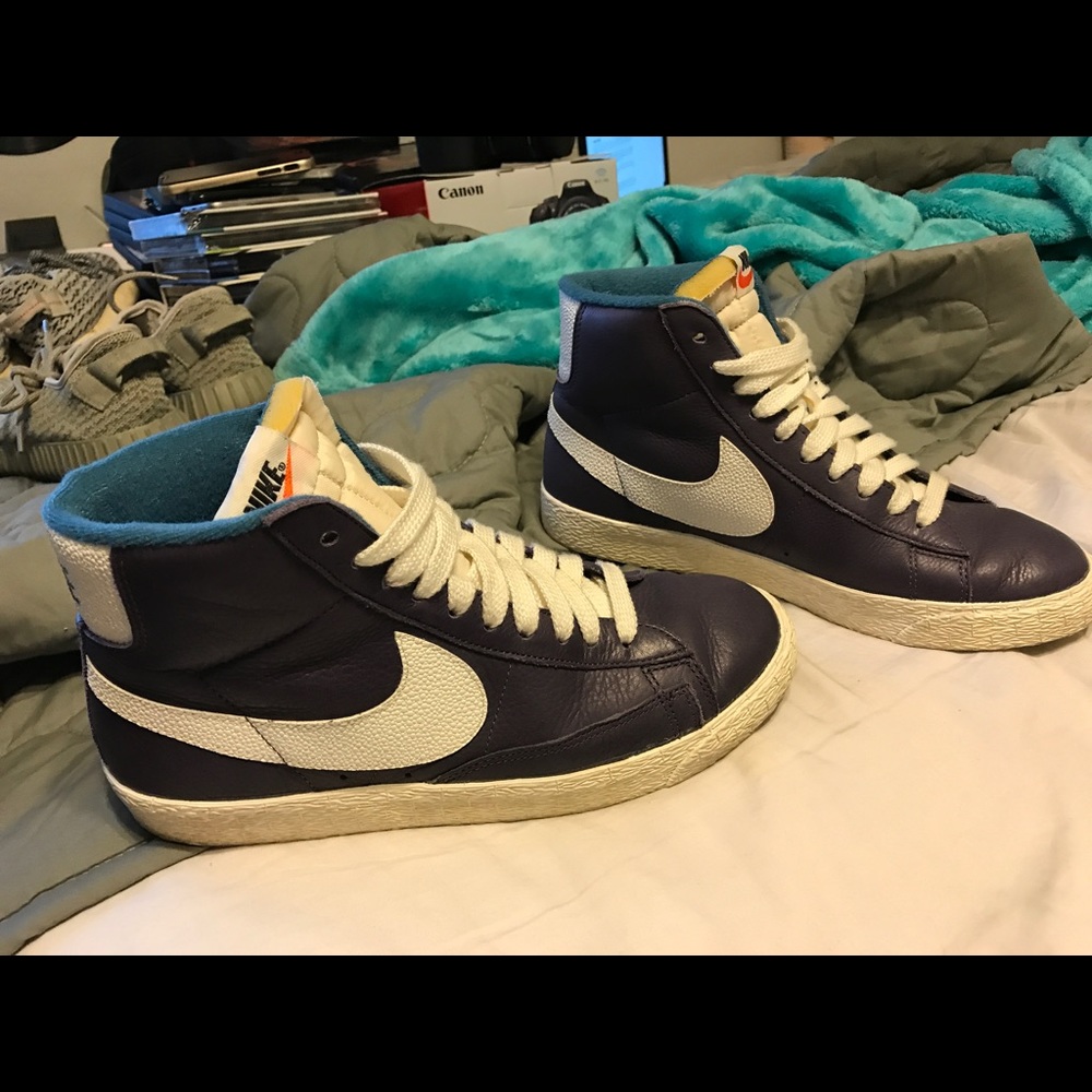 NIKE blazer vintage high tops size 8