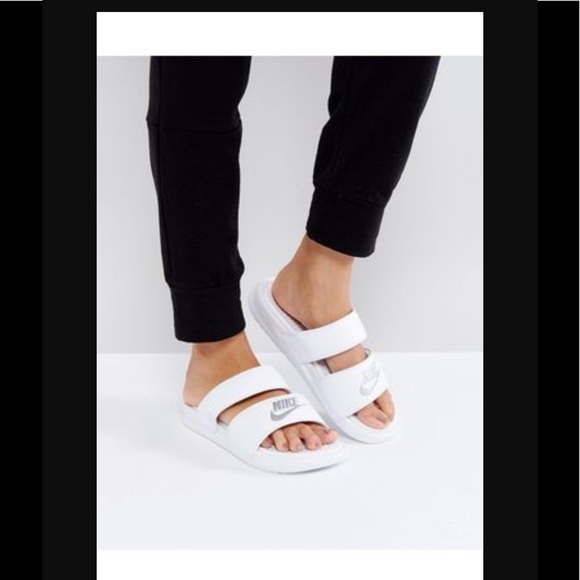 Nike Shoes - Nike womens Benassi Duo Ultra Slide