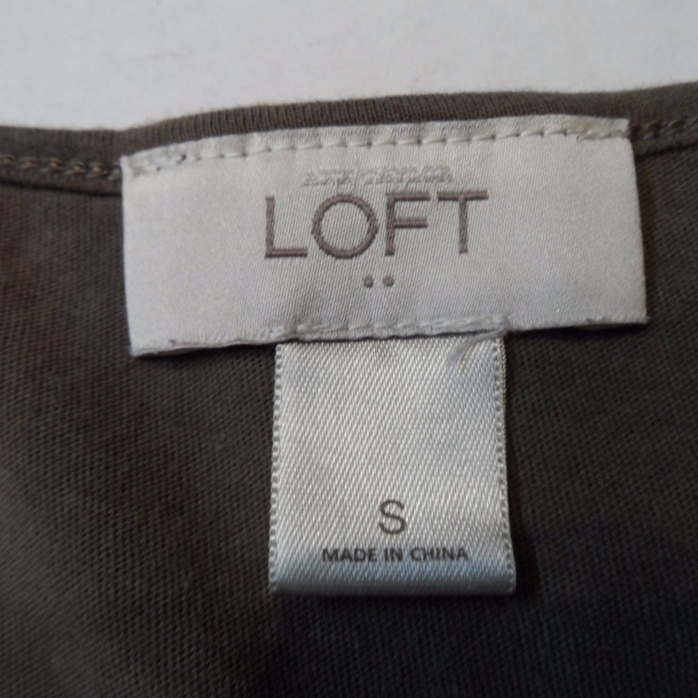 Long Sleeve Tee Embellished Ann Taylor Loft Small - Picture 4 of 5