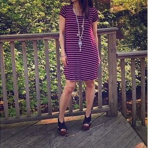 🌟 HOST PICK! 🆕 Burgundy Striped Swing Dress